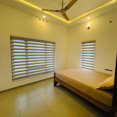 M R Holiday Home Vagamon Buitenkant foto