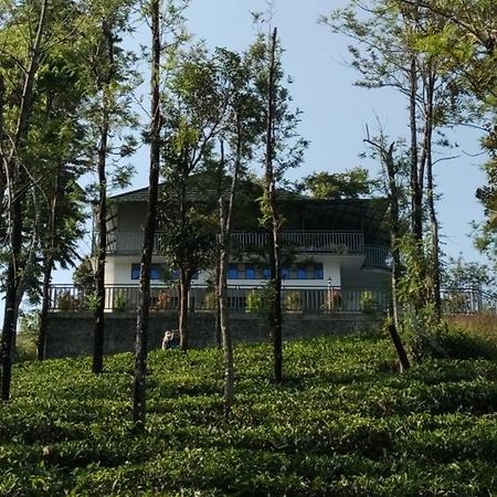 M R Holiday Home Vagamon Buitenkant foto